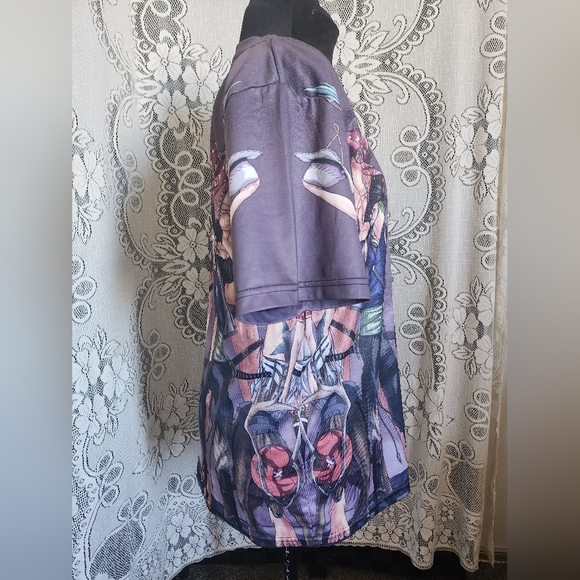 💲Anime Tee - One Piece Graphic Tee - XL - Picture 3 of 10